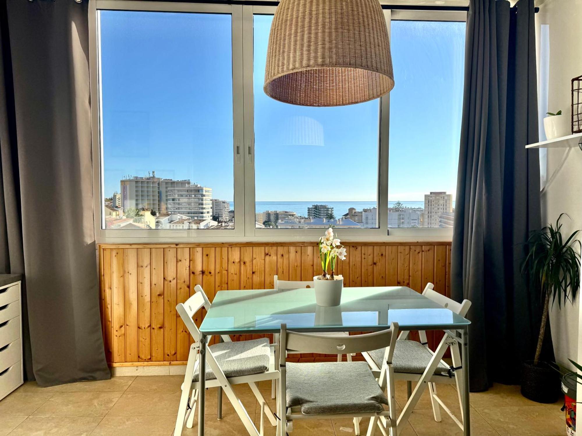 Cozy Fuengirola Apartment With Sea View & Pool 外观 照片